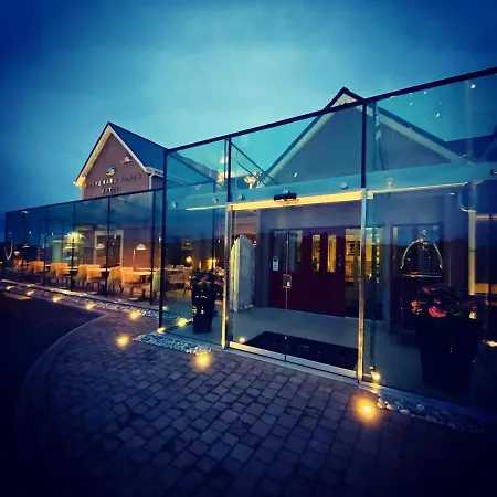 Connemara Sands & ホテル